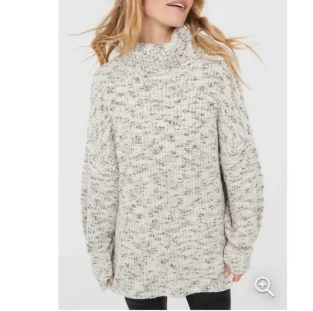 Offline AERIE a hillside turtleneck blue white oversized sweater women medium
